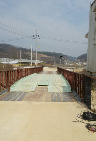 지상식 계근대 설치 완료