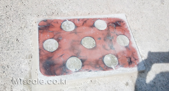 Base Plate 설치 완료
